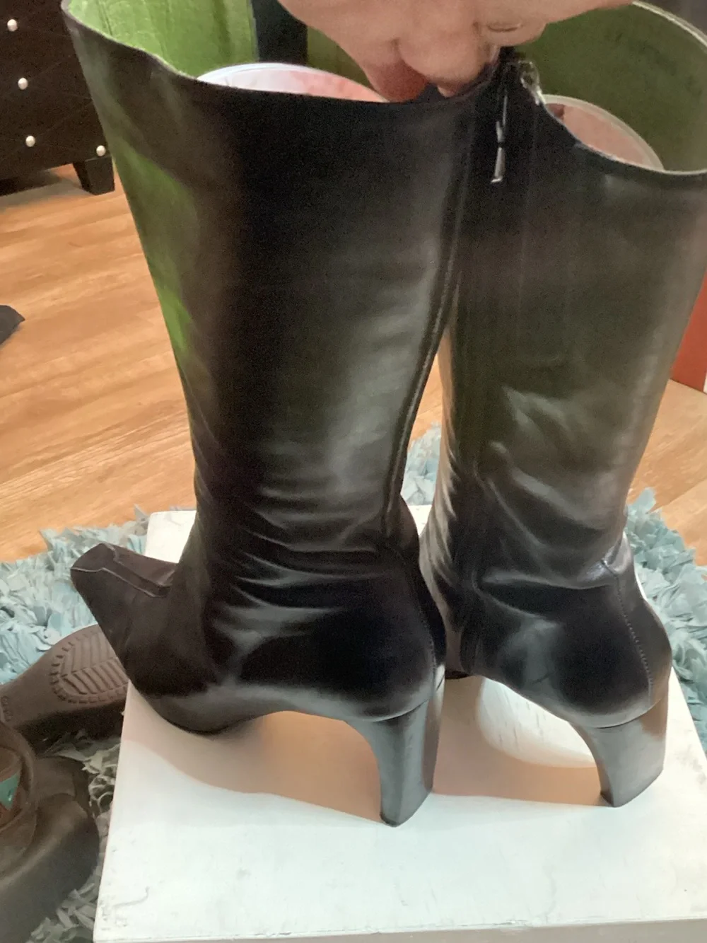 Donald J Pliner Tall Black Leather Boots w/Zip - size 8.5